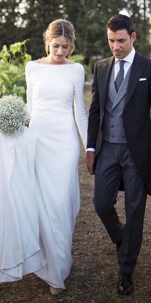 Look here at these stunning simple boho, rustic, lace, beach, short, low back wedding dresses.