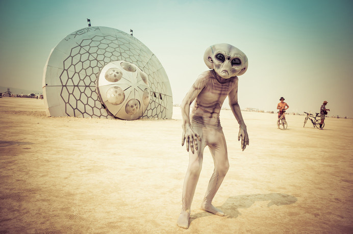 Burning Man - StuckInCustoms.com #photography #burning man #burning #ufo #sci fi #alien #space #crash #desert #roswell #grey #gray