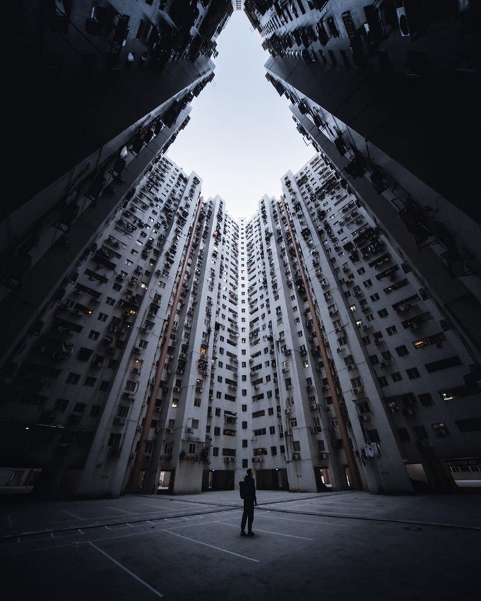 Striking Cityscapes and Night Urban Landscapes by Yiran Ding