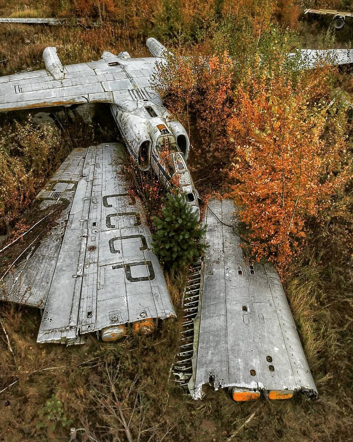 Abandoned Russia: Spectacular Urbex Photography by Lana Sator