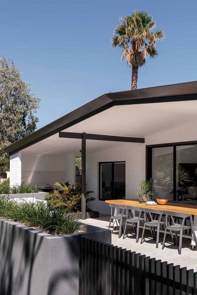 The Empire House - Alteration and Addition by Dalecki Design