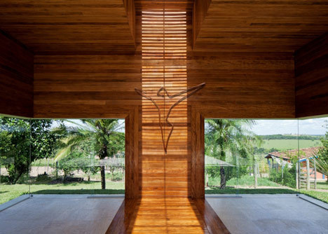 All Saints Chapel by Gustavo Penna #chapel #architecture