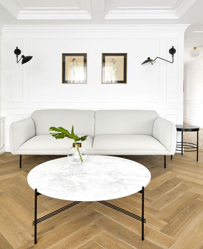 Renovating Old City House in Full-Color Luxury - InteriorZine