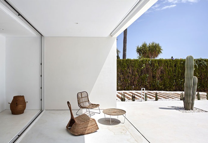 Ibiza Country House by Carles Faus Arquitectura