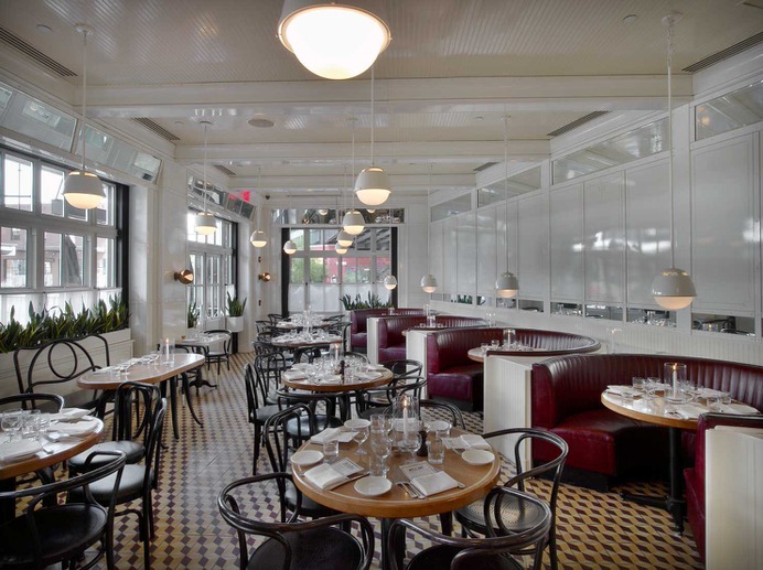 3-NEW-YORK-STANDARD-HOTEL_2.jpg