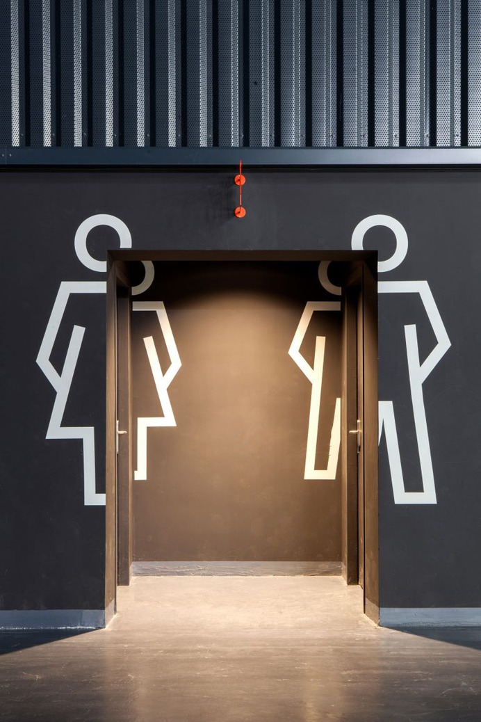 Signage that looks good