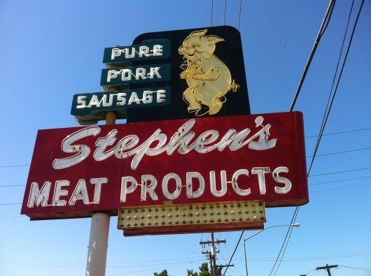 the+road.JPG (1296×968) #pork #sign #typography #lights #vintage #neon