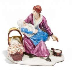 MINIATURE GROUP OF A MOTHER WITH A CHILD. Meissen. 18. Century. #Sets #Teasets #Porcelainsets #Antiqueplates #Plates #Wallplates #Figures #Porcelainfigurines #porcelain