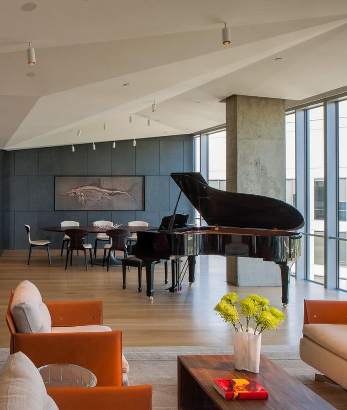 Waterview Condominium Affords Views of All the Major Washington DC Monuments