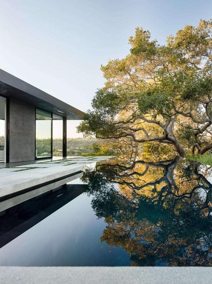 Oak Pass House with Panoramic Canyon Views