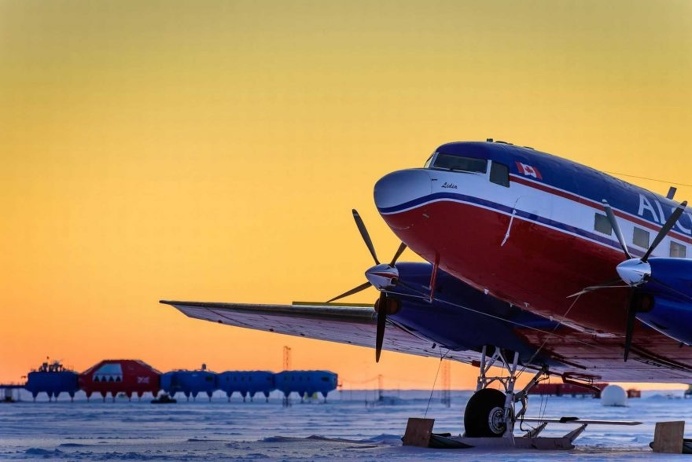 Antarctica 366: Michal Krzysztofowicz Documented His Year in Antarctica