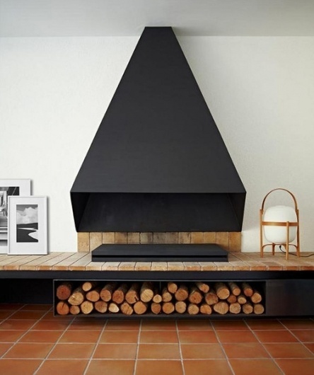 Standing Elements #wood #black #matte #fireplace