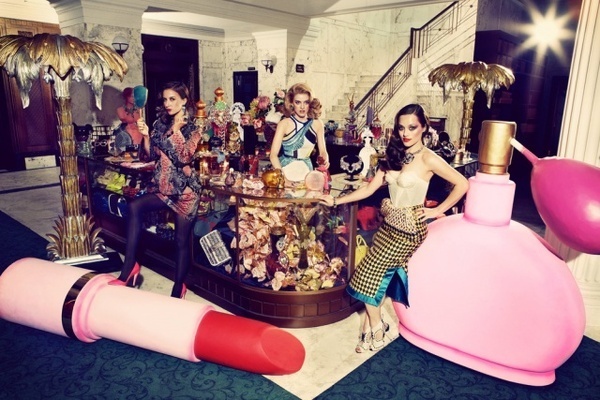 Photography by Julia Kennedy #fashion #photography