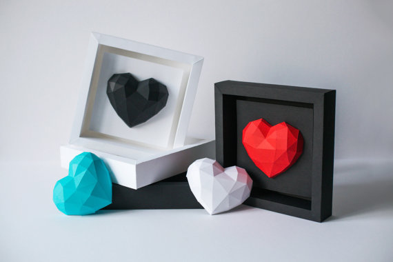 Paper Heart https://www.etsy.com/shop/PaperHeartFrame #papercraft #paper #heart #paperheart #gift #lowpoly #papercraft #valentinesday
