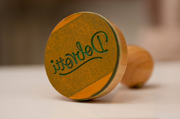 Dobrotti Stamp #stamp #lettering #dobrotti #typography