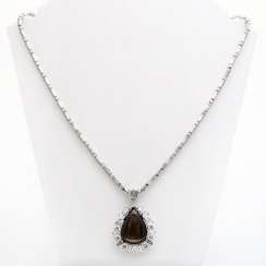 GÜBELIN Grand star sapphire necklace