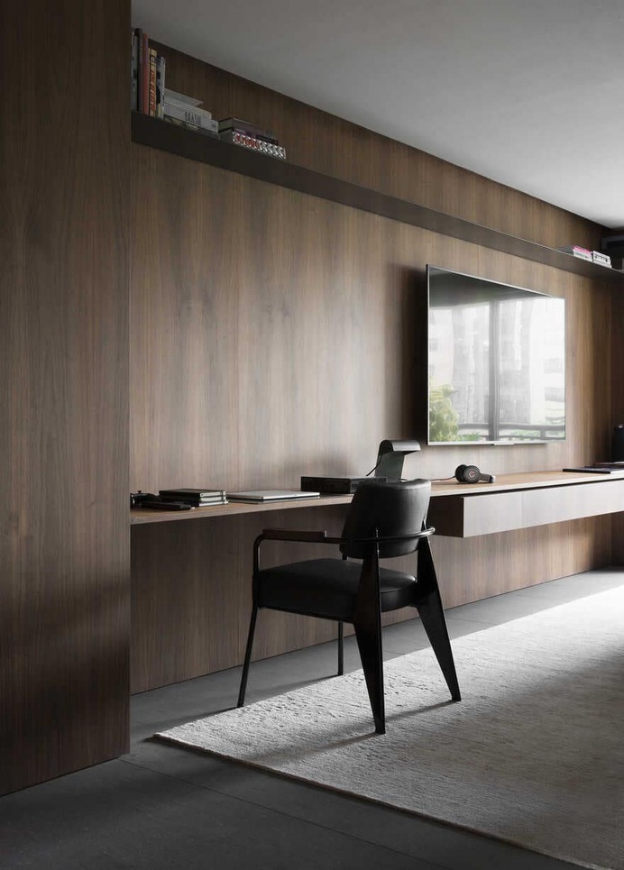 200m2 Apartment Transformed into a Cozy One-Bedroom Studio