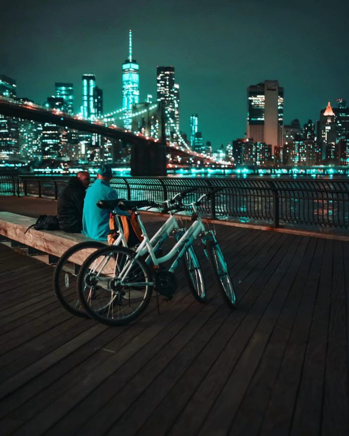 Urban Night Photography in New York City by Charles Ivan Ong
