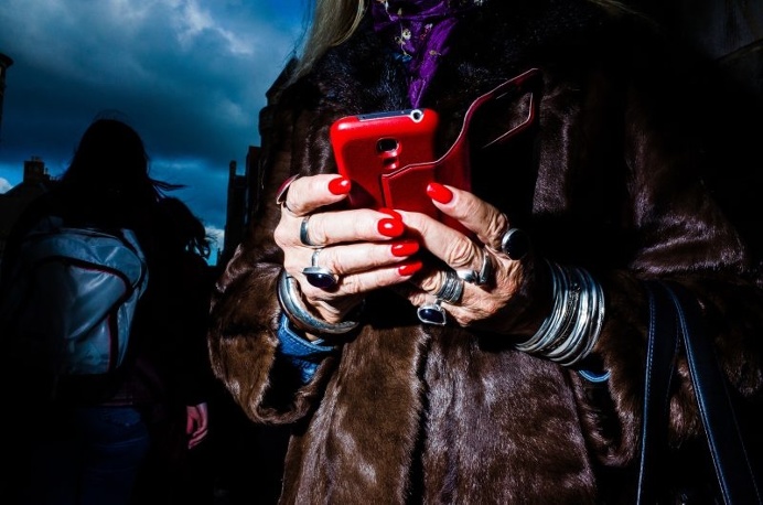 Colorful and Candid Street Portrait Photography by Gareth Bragdon