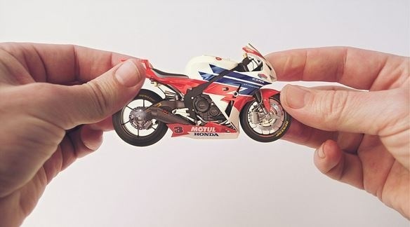 Honda, Hands on Behance #honda #photography #motorcycle