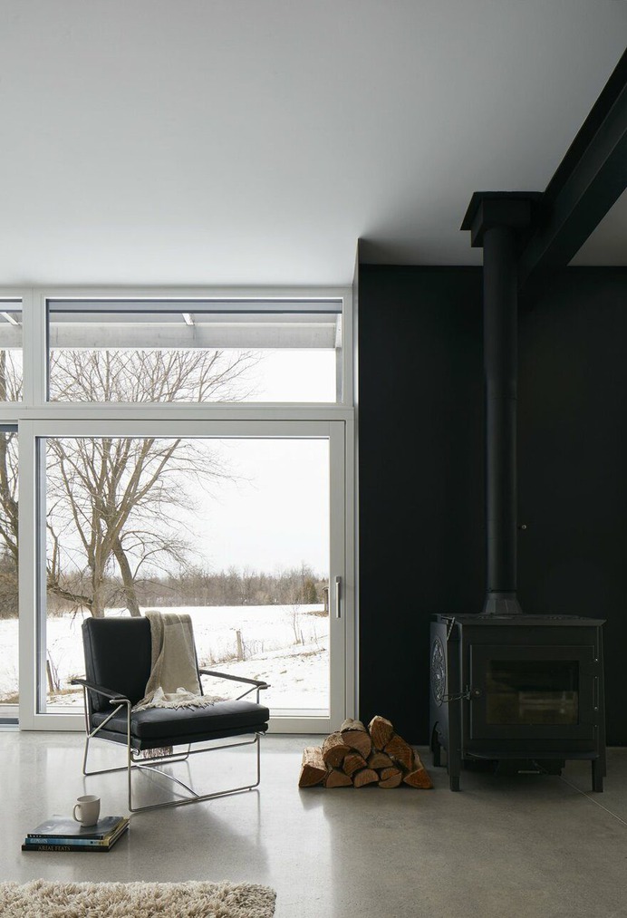 fireplace / Christopher Simmonds Architect