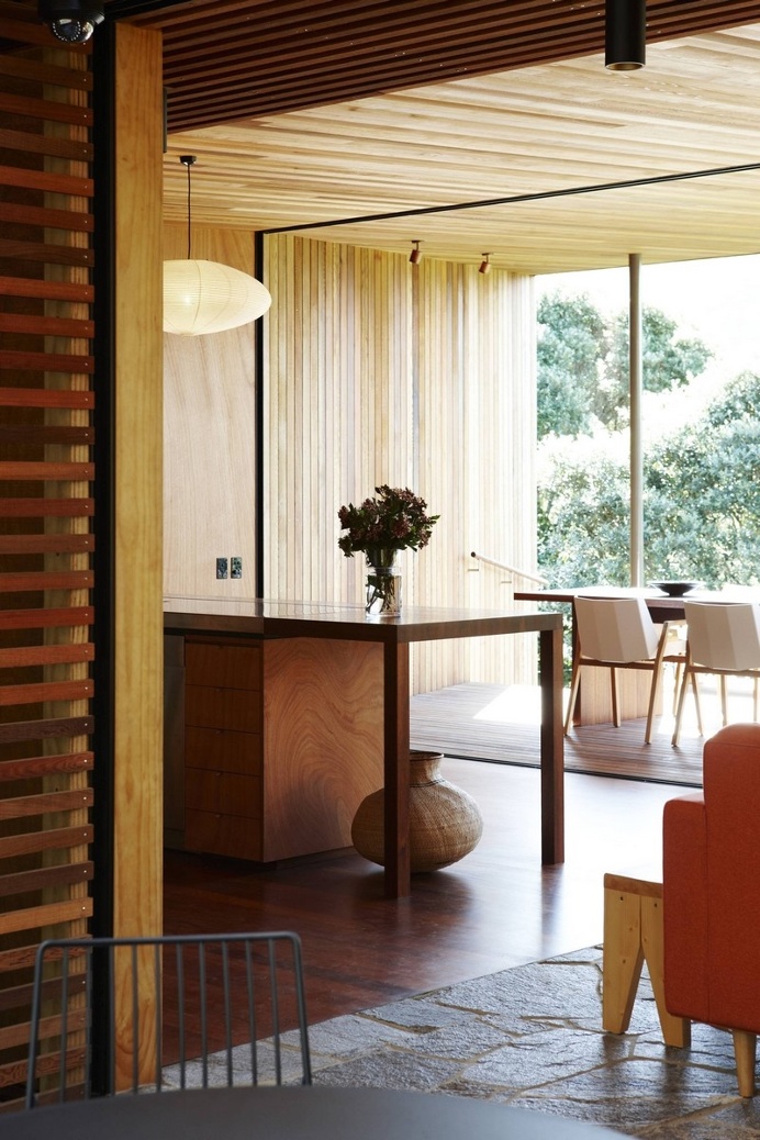 Bethells Bach – Two-Bedroom Bach at the Beach by Herbst Architects