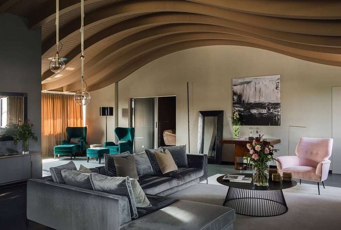 Montichiari Penthouse by Pelizzari Studio
