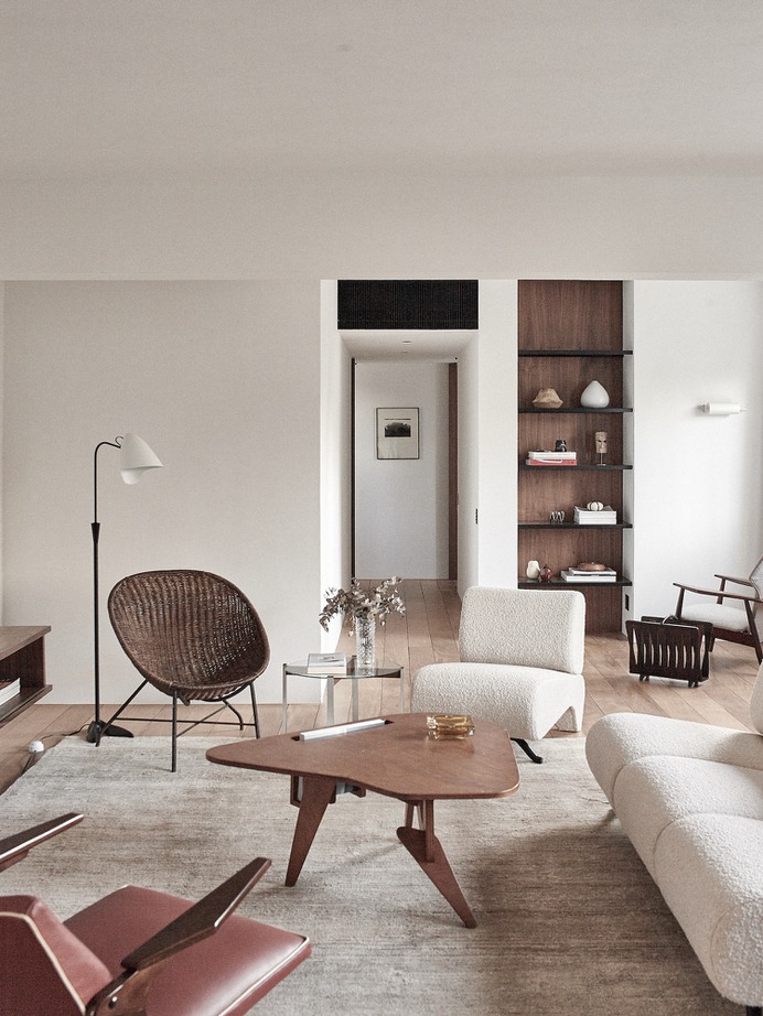 ISS Apartment by Atelier PECLAT+CHOW