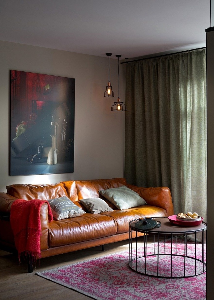 40 sqm Apartment Takes Advantage Of Color And Chic Accent Features 5