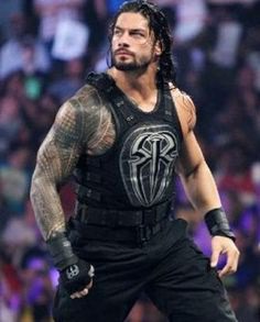 wwe-roman-reigns-vest-2