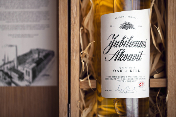 Aalborg Jubilæums Akvavit on Behance #packaging