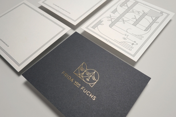 Jonathan S. Garrett Â Â | Â Â http://jonogarrett.com #type #illustration #design #identity