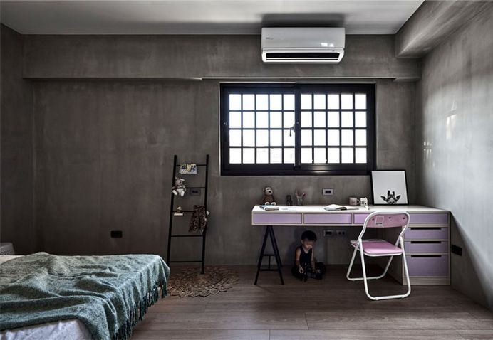 Industrial Decor and Japanese Lifestyle Interplay in Apartment by HAO Design - InteriorZine