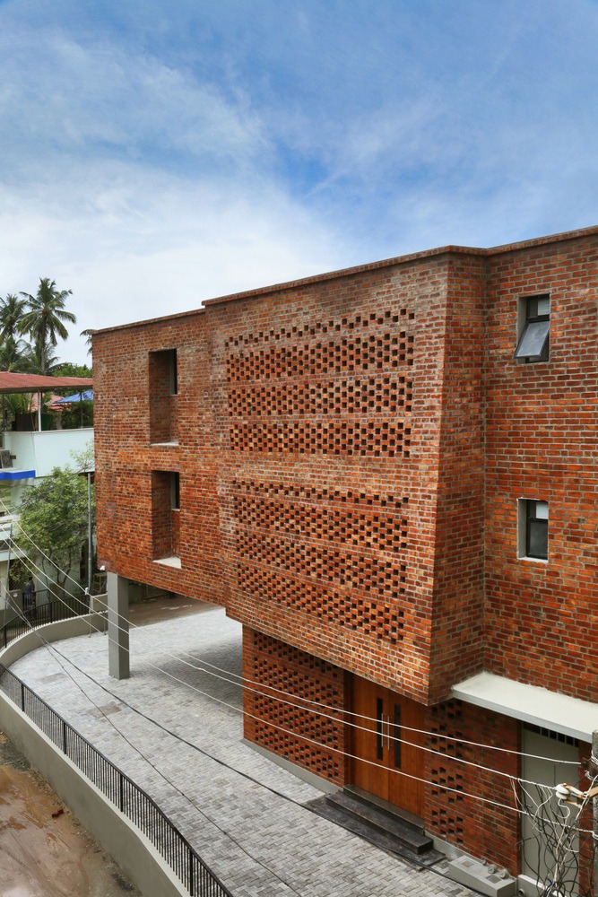 Benziger Hospice Home / Srijit Srinivas – ARCHITECTS