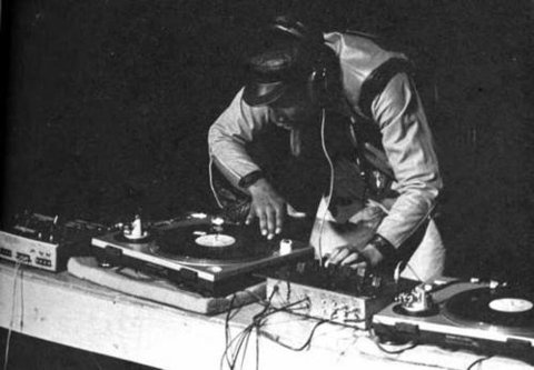 FFFFOUND! | YIMMY'S YAYO™ #music #photography #turntable