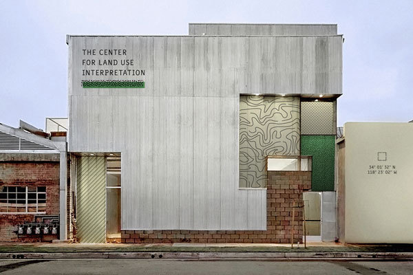 IdN™ Creadores® — Vanessa Lam (Los Angeles, USA) #signage #architecture