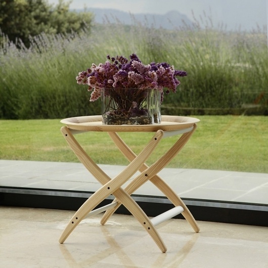 House in Venturada, STUA #table