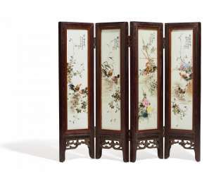 Small control screen with chickens #porcelain