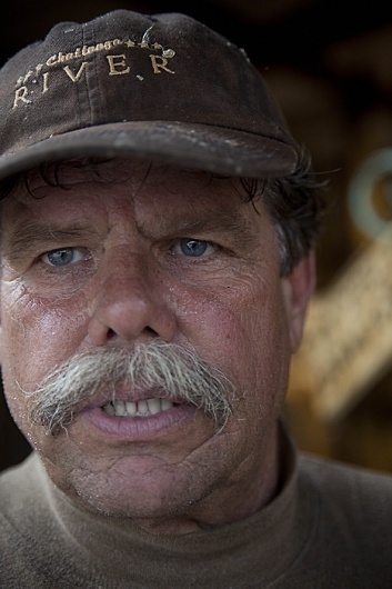 Quique Cabanillas Photograhy Blogfolio #portraits #photography #mustache