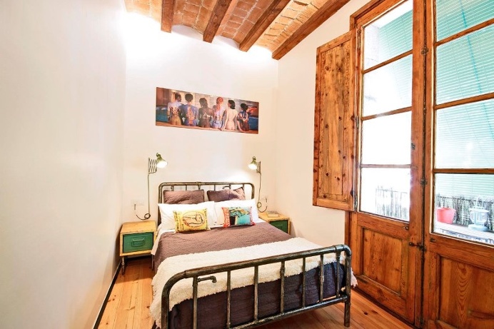Apartment at Rambla de Raval