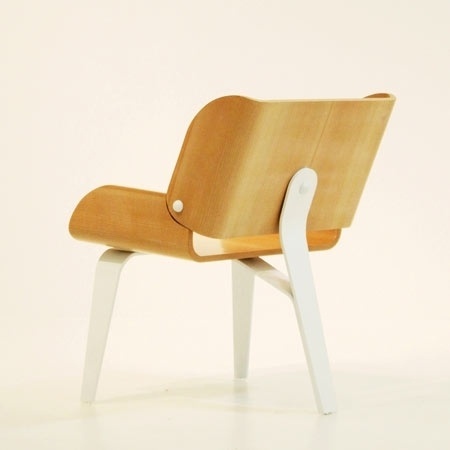 Russian Carpet: Daily inspiration, trends, mood board. Architecture, art, design, fashion, photography. #inspiration #designer #chair #design #russian #stool #wood #carpet #table #eames