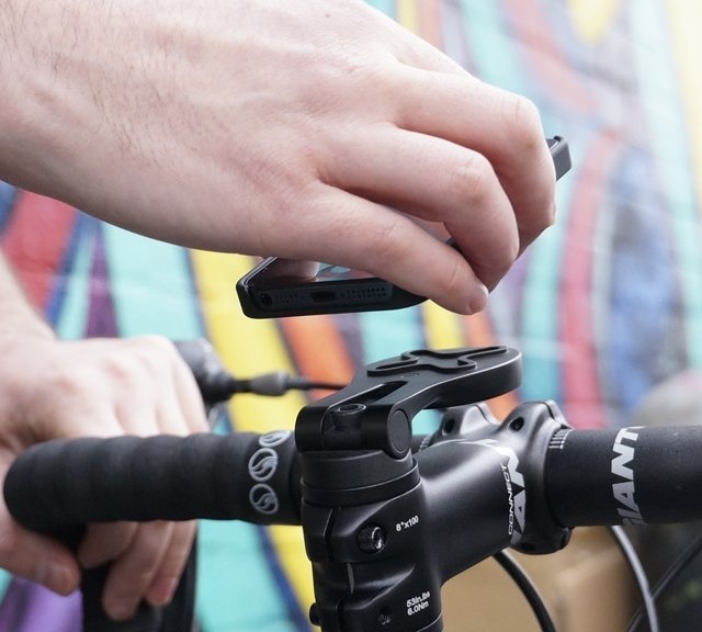Magnetic iPhone Bike Mount by Proper #tech #flow #gadget #gift #ideas #cool