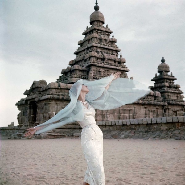 Norman Parkinson - The shore temple at Mahabalipuram - Photos - Photohab - Photographer's Portfolios #fashion #photography #inspiration