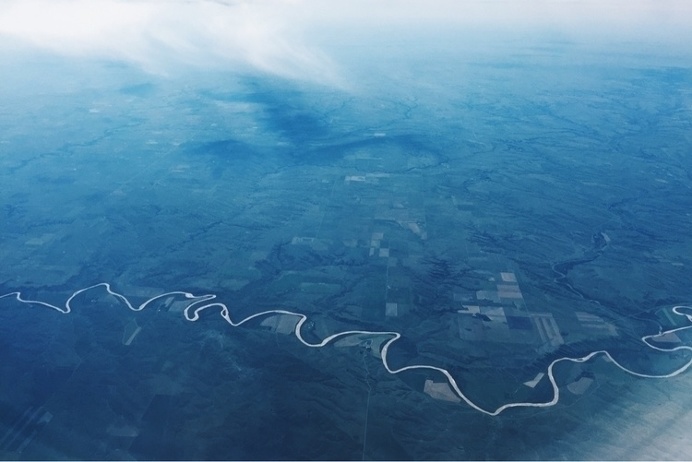 River Travis Hanour - ello