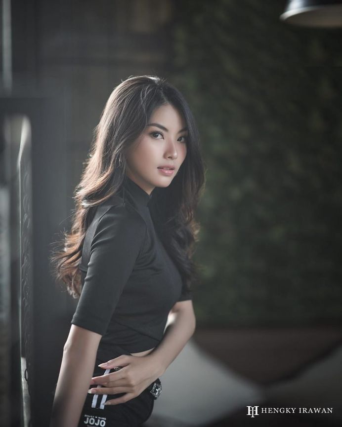 Gorgeous Beauty Portrait Photography by Hengky Irawan