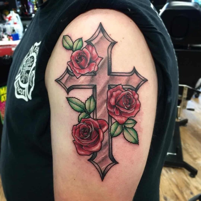 Cross Tattoo Traditional Meanings
Symbols of cross tattoos may range from religiousness to faith, devotion, and even personal transformation.