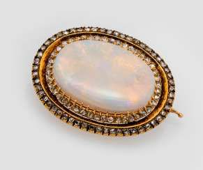 Fine Opal Brooch