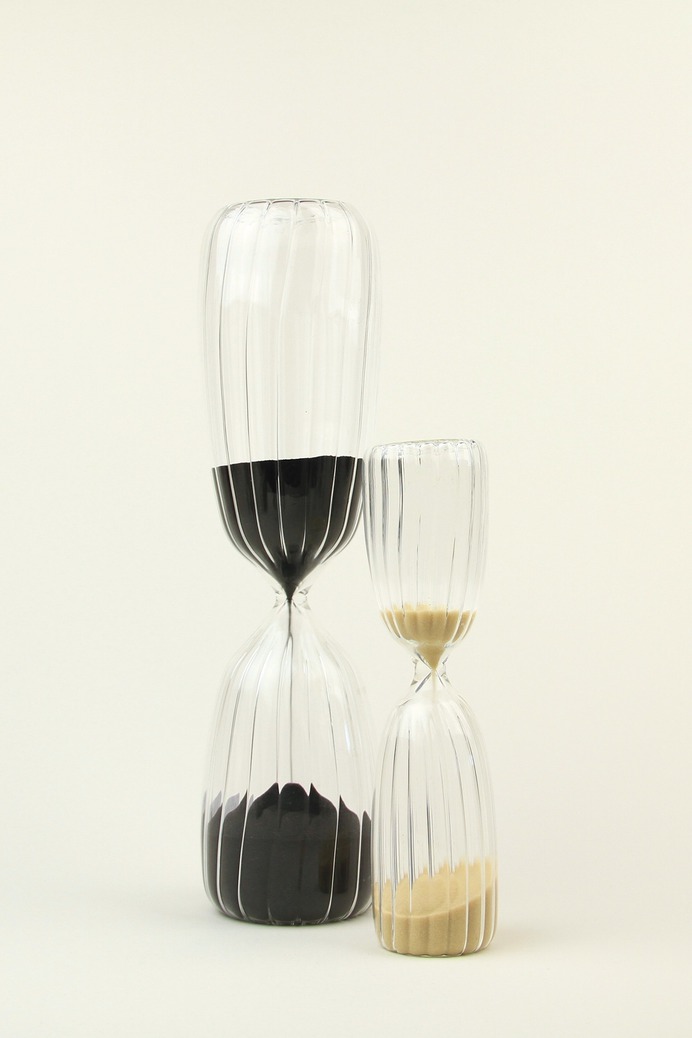 ichendorf_hourglass2_1920x.jpeg (1920×2882)