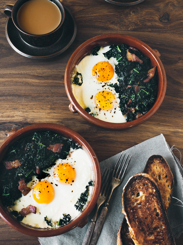grayskymorning:(via Pancetta & Kale Bakes Eggs | Eva Kolenko Photography) #food
