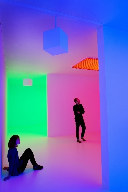 RETAIL DESIGN BR » Light Show – Hayward Gallery #light #art
